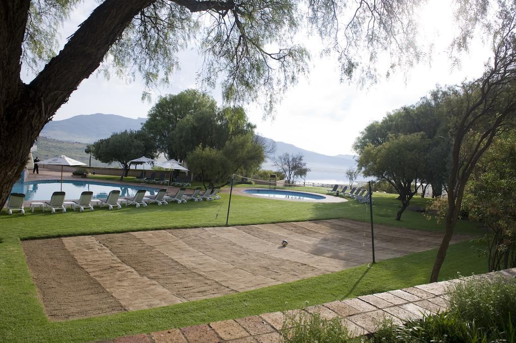 Black Mountain Leisure And Conference Hotel Groothoek Exterior photo